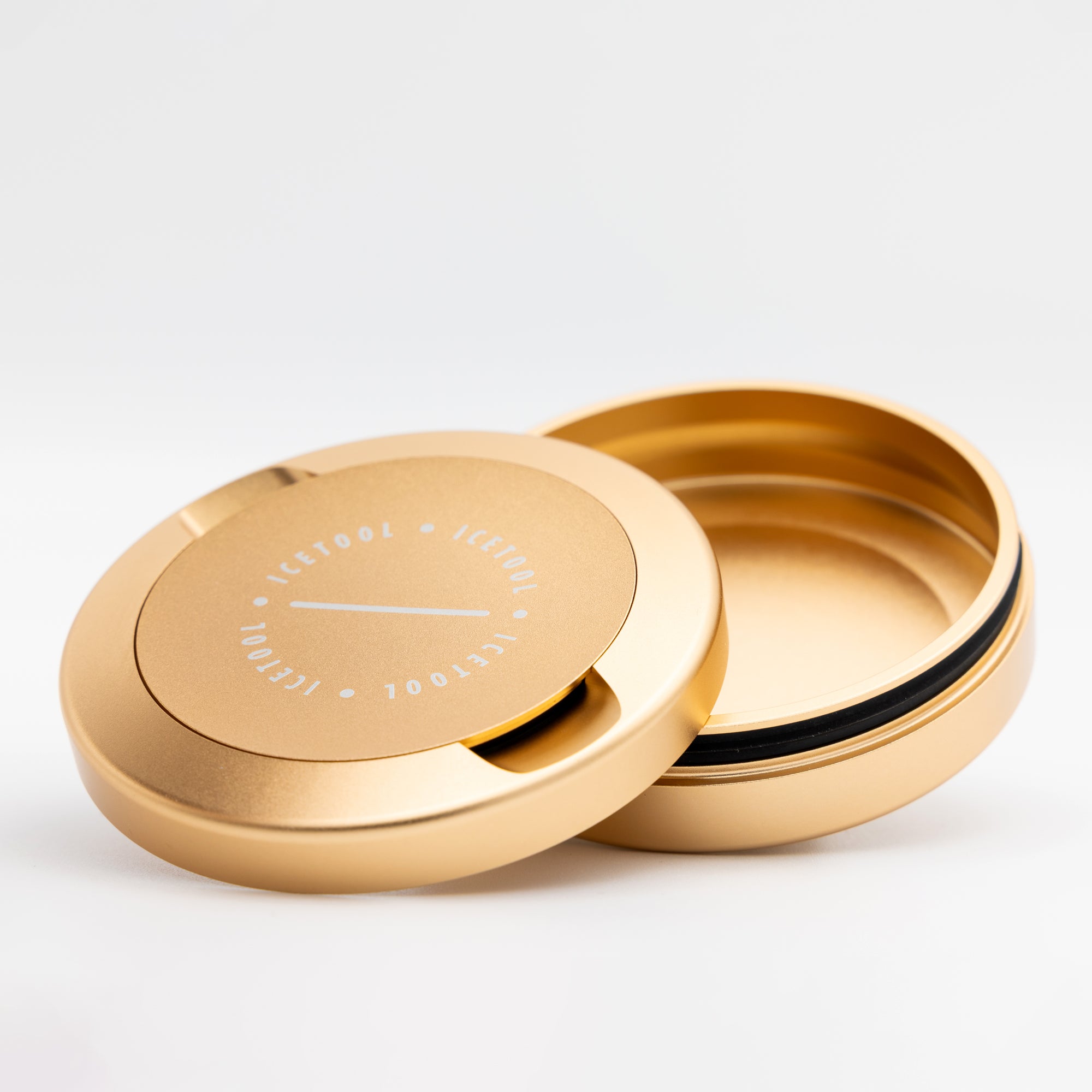 Icetool The Can Champagne Nicotine Pouches Refill Tin Open View
